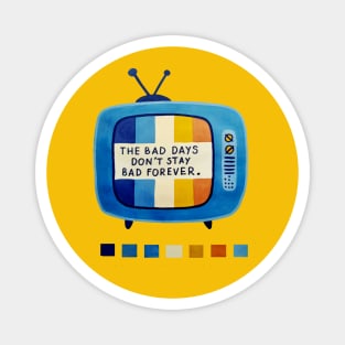 Retro TV design shirt Magnet